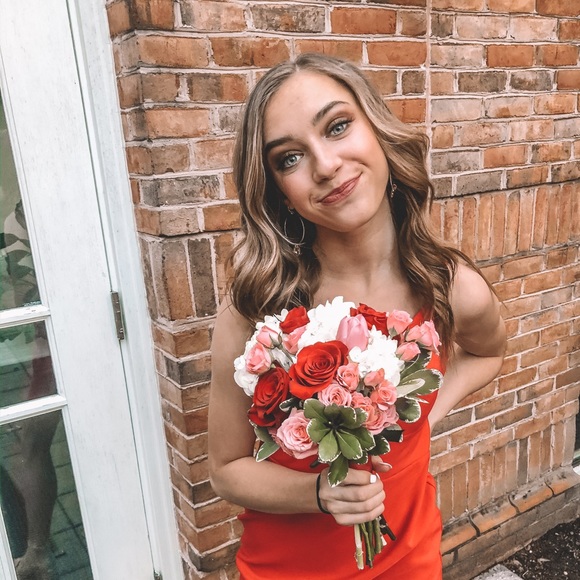 Meet your Posher, Josie - Picture 1 of 1